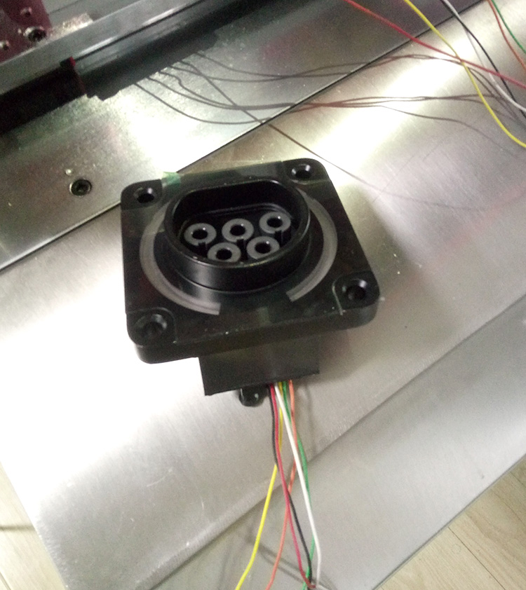 充電槍插座IPX7防水測試