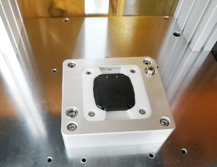 手表后殼充電樁防水測試