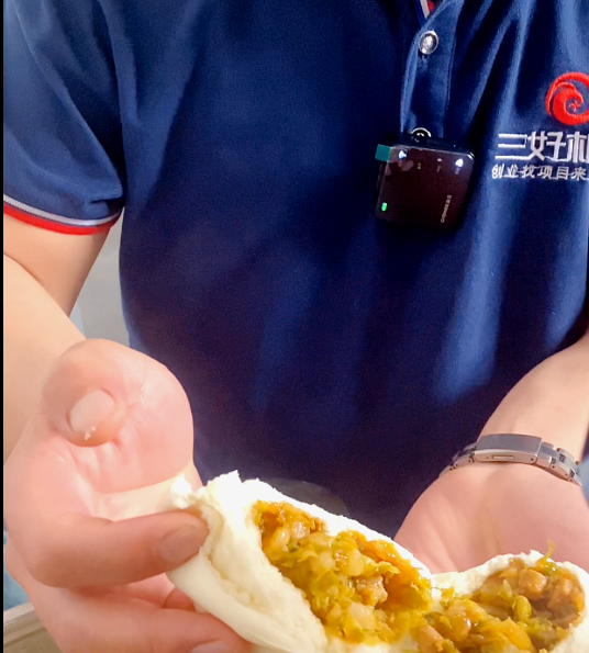 仿手工包子機(jī)制作速凍包子 仿手工包子機(jī)制作速凍包子